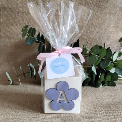 Portalápices - Flor con inicial